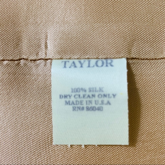 Silk blazer with ethnic design - Picture 8 of 8